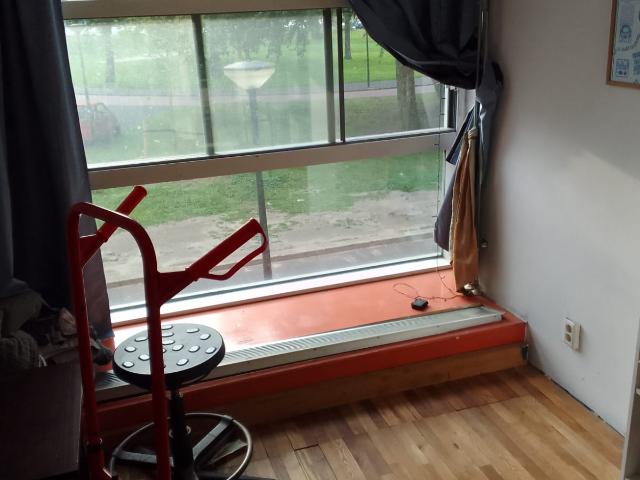 een van vier kamers te huur