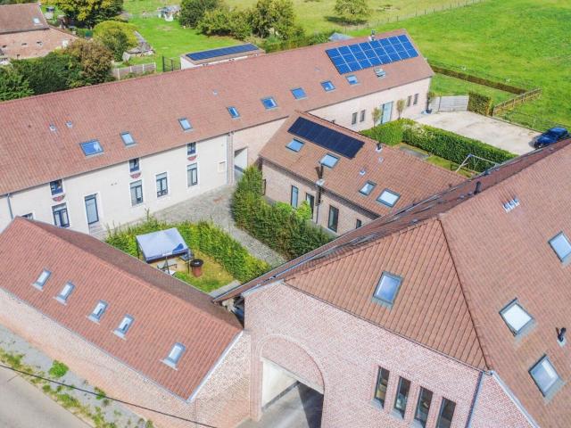 Een zeer aangename, instapklare woning !