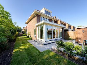 Eengezinswoning, hoekwoning te huur in Duivendrecht