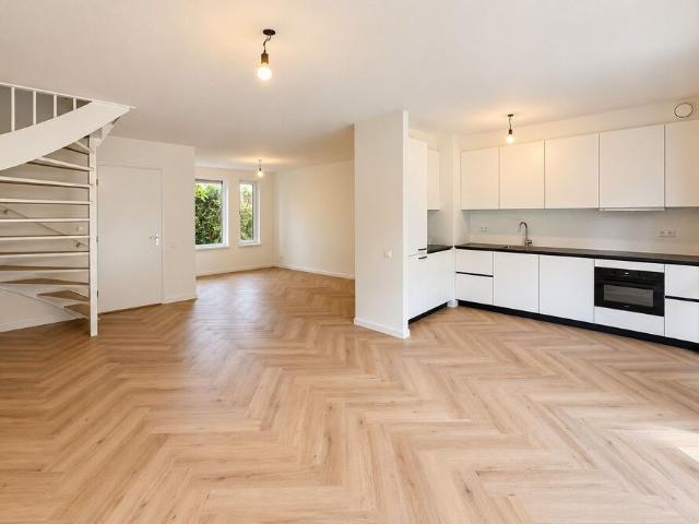 Eengezinswoning, hoekwoning te huur in Lelystad