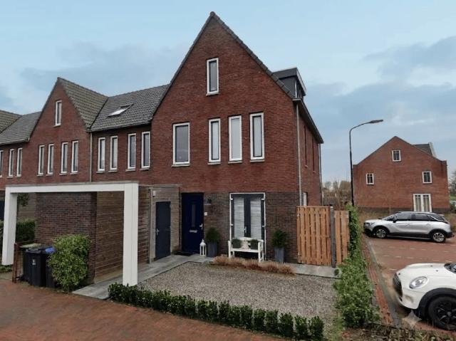 Eengezinswoning, hoekwoning te huur in Wilnis
