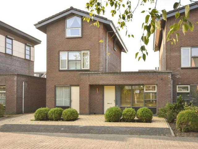 Eengezinswoning, halfvrijstaande woning te huur in Roden
