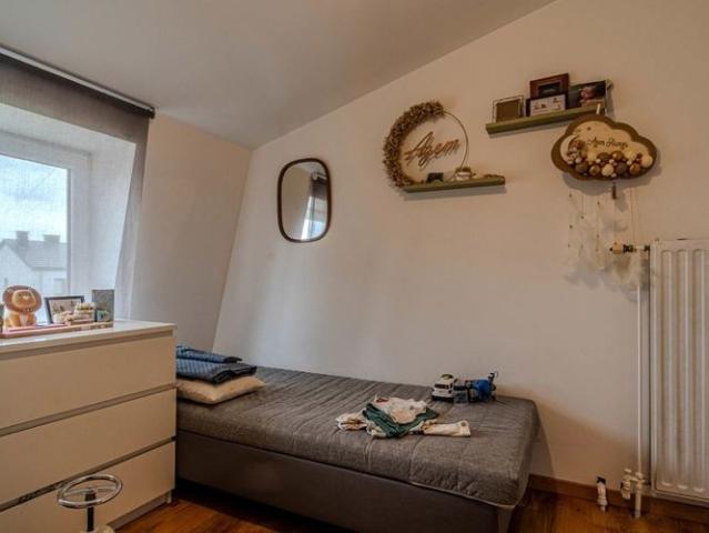 Eengezinswoning te huur in Visé voor € 1.200 met 4 slaapkamers