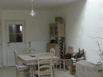 Eengezinswoning te huur in Zwevegem voor € 990 met 3 slaapkamers
