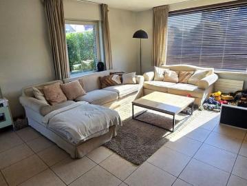 Eengezinswoning te huur in Desselgem voor € 1.350 met 3 slaapkamers