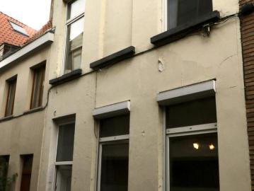 Eengezinswoning te huur in Gent voor € 1.865 met 4 slaapkamers