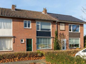 Olland, Meierijstad, Noord-Brabant - IUitgeruste keuken