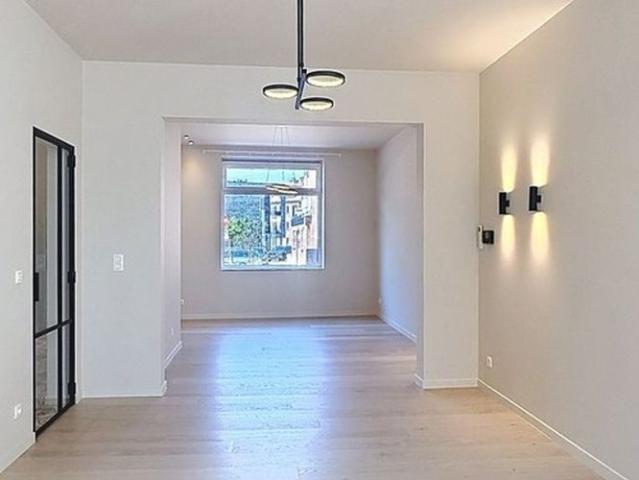Eengezinswoning te huur in Hasselt voor € 1.375 met 3 slaapkamers