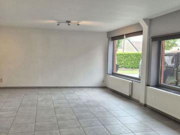 Eengezinswoning te huur in Impe voor € 1.150 met 5 slaapkamers