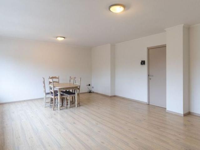 Eengezinswoning te huur in Kwaadmechelen voor € 1.000 met 4 slaapkamers