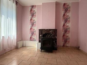 Eengezinswoning te huur in Péruwelz voor € 680 met 2 slaapkamers