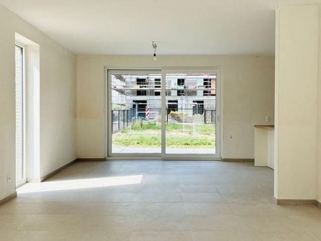 Eengezinswoning te huur in Ruddervoorde voor € 1.350 met 4 slaapkamers