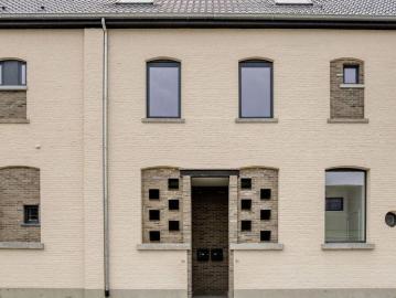 Eengezinswoning te huur in Sint Pieters Kapelle voor € 1.350 met 3 slaapkamers