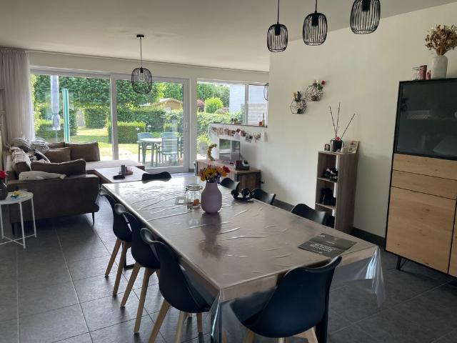 EENGEZINSWONING + tuin & garage
