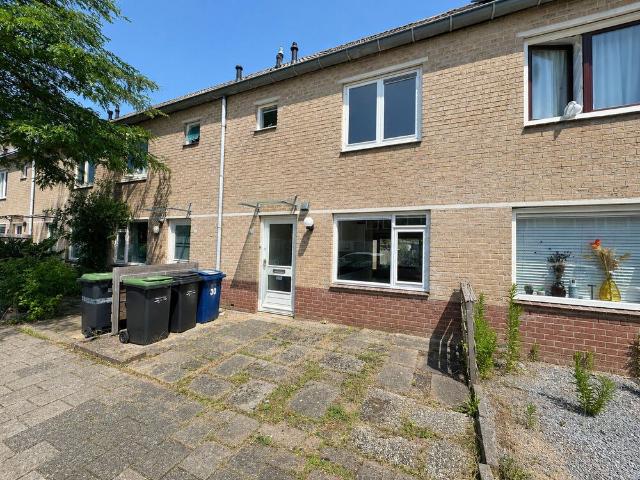 Huurwoning te huur in Almere