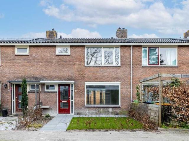 Eengezinswoning, tussenwoning te huur in Den Dolder