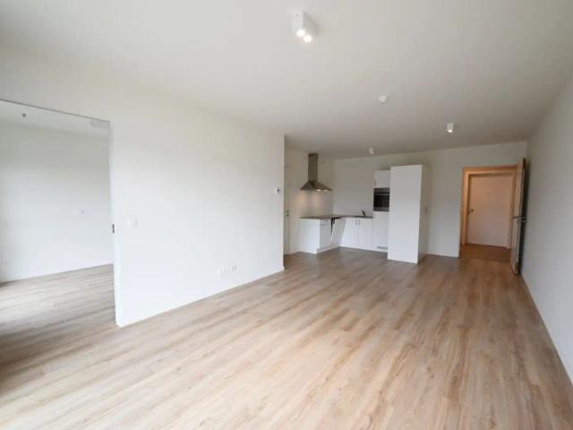 Éénkamerige assistentieflat in Izegem!