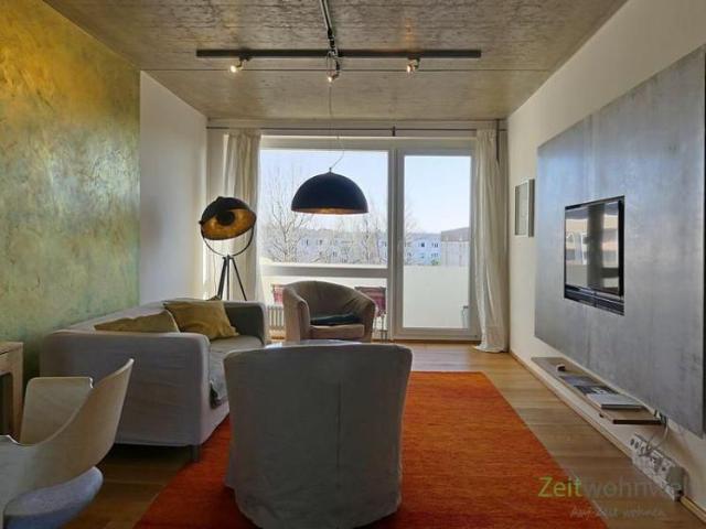 EF0500_M Dresden: Coswig, genial gestaltete Dachwohnung mit Balkon, neu möbliert, WLAN und PKW Stellplatz inklusive