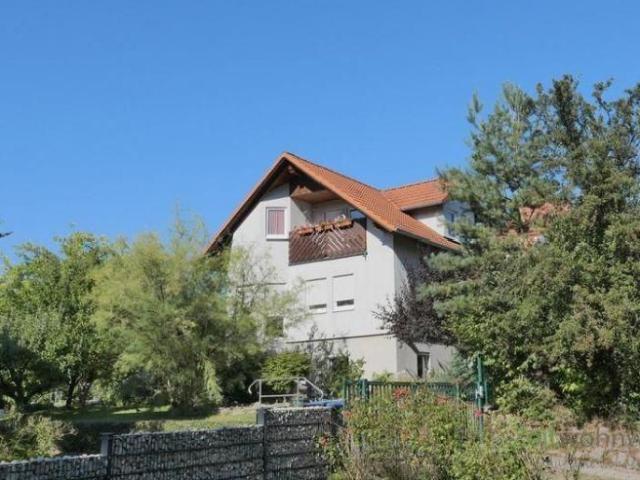 EF0526_M Dresden: Coschütz/Gittersee, urgemütliche kleine Wohnung mit Balkon in einem kleinen Wohnhaus mit Garten