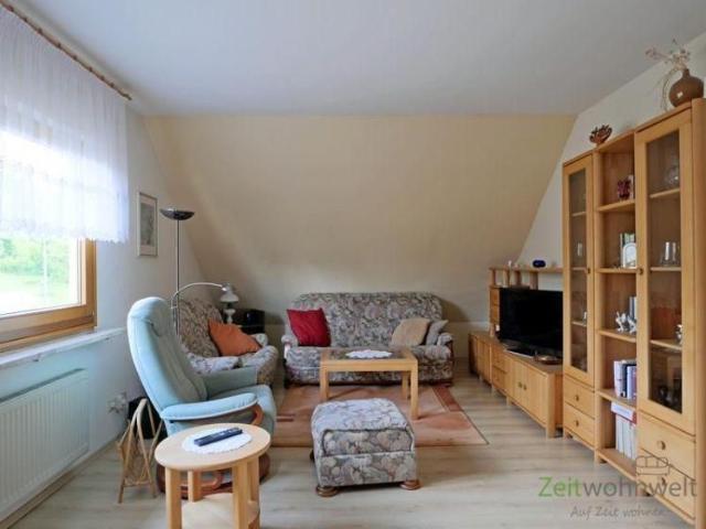 EF0542_M Dresden: Briesnitz, kleine möbl. 2 Zimmer Wohnung in einem ruhigen Haus mit Garten, Reinigungsservice möglich