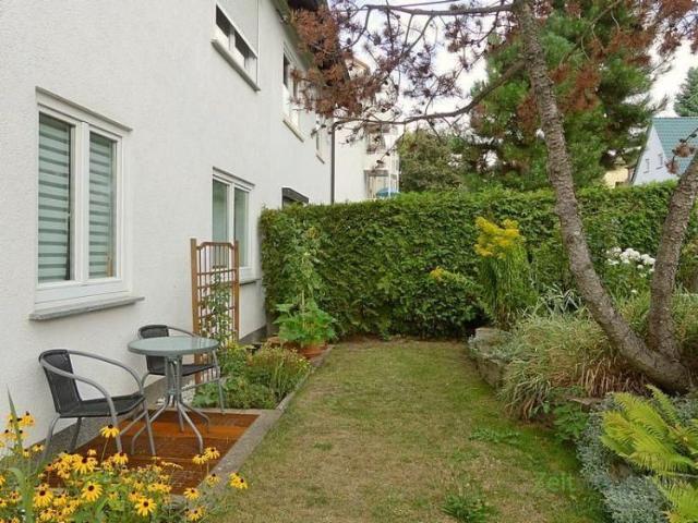 EF0548_M Erfurt: Melchendorf, ruhiges möbliertes Mini Apartment auf der Gartenseite mit WLAN und Reinigungsservice