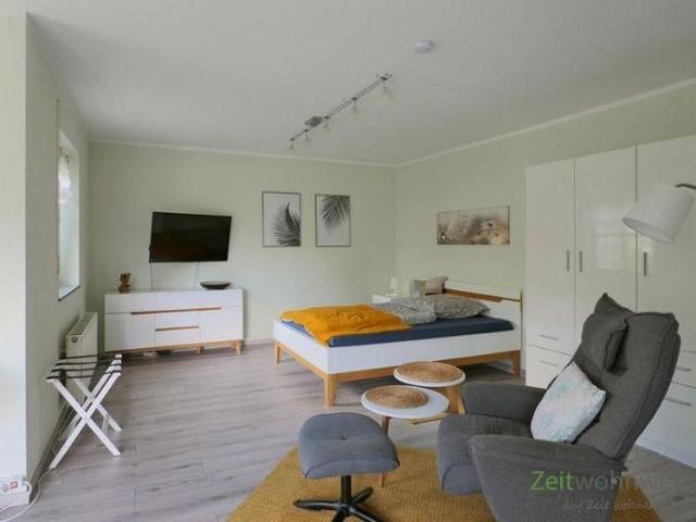 EF0719_M Dresden: Bannewitz, Bezug in neu renovierte und neu möblierte Einliegerwohnung mit Terrasse, WLAN inkl