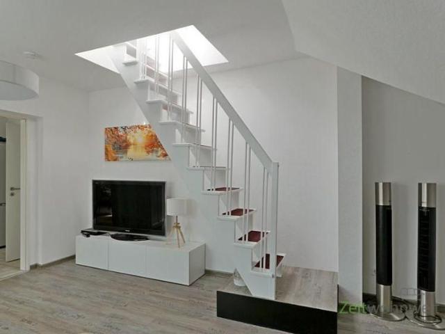 EF0798_M Dresden: Gruna, Bezug in neu möblierte 3 Zimmer Wohnung mit Dachterrasse, Klimaanlage und Service