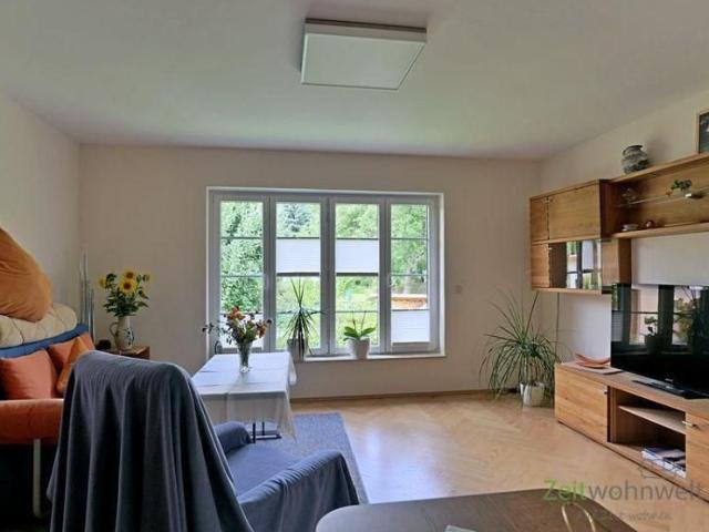 EF0838_M Dresden: Langebrück, hübsche möblierte 2 Zimmer Wohnung mit Parkett und separatem Hauseingang, WLAN inklusive