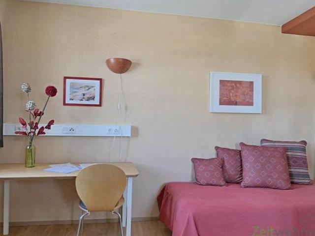 EF0853_M Erfurt: Krämpfervorstadt, neu möbliertes Mini Apartment, Schreibtisch und WLAN inklusive