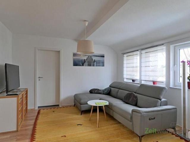 EF0879_M Erfurt: Hohenwinden, neu möblierte Maissonette Wohnung mit sep. Hauseingang, Gäste WC, Stellplatz, Service