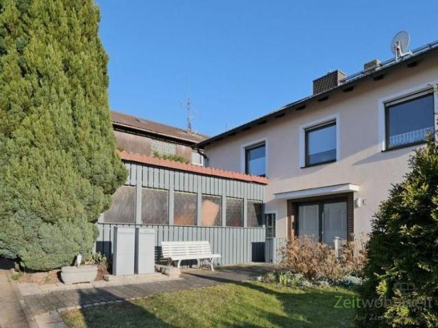 EF0899_M Kassel Landkreis: Vellmar, neu sanierte und neu möblierte 3 Zimmer Wohnung, WLAN
