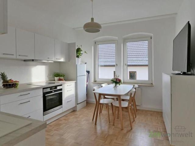 EF0979_M Kassel Stadt: Kirchditmold, neu möblierte Wohnung mit Parkettböden, WLAN