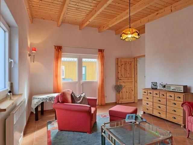 EF0310_M Weimar: Gelmeroda, modernes kleines Wohnhaus mit Terrasse und Grundstück, vollmöbliert, WLAN inklusive