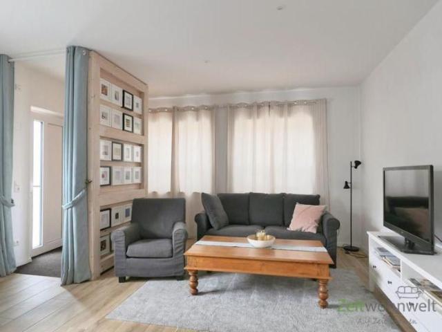 EF1405_M Dresden: Radebeul, möbliertes 2 Zimmer Apartment mit Kamin und separatem Hauseingang