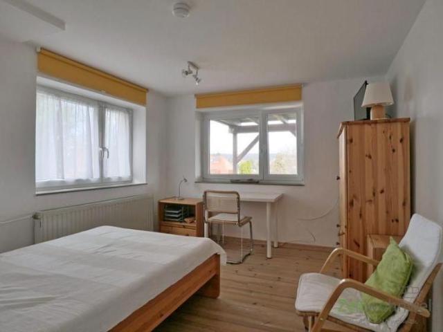EF1019_M Kassel Stadt: Kirchditmold, kleines möbliertes Apartment mit sep. Eingang für Wochenendheimfahrer