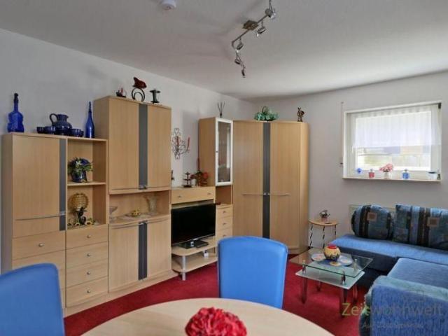 EF1079_M Magdeburg: Neu Olvenstedt, preiswerte möblierte Wohnung in ruhiger Wohnlage, Gartensitzplatz Carport