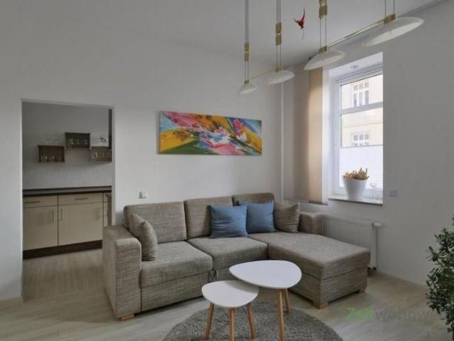 EF1128_M Weimar: Apolda, neu möbliertes 2 Zimmer Apartment nahe der Innenstadt, Reinigungsservice möglich