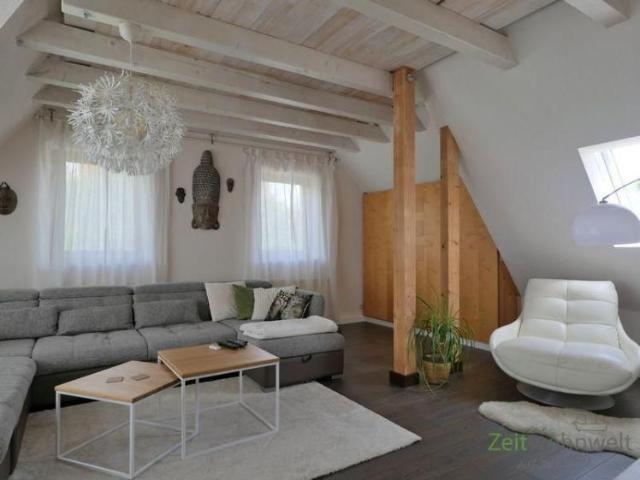 EF1157_M Dresden: Bühlau/Weißer Hirsch, neu möbliertes Wohnhaus mit Garten und Terrasse zur Zwischenmiete