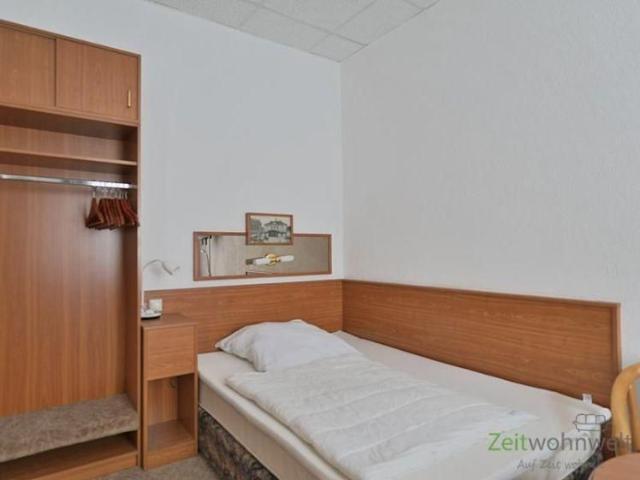 EF1161_M Dresden: Meißen, kleines preiswertes möbliertes Apartment mit WLAN, PKW Stellplatz möglich
