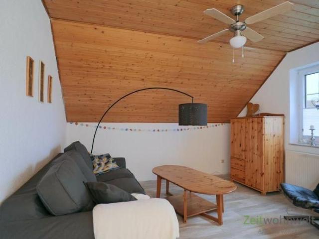 EF1214_M Eisenach: Hötzelsroda, möblierte 2 Zimmer Wohnung mit Balkon, Grundreinigung inklusive