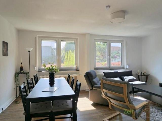 EF1218_M Kassel Stadt: Kirchditmold, komplett möblierte Wohnung mit 2 Schlafzimmern und Balkon, WLAN