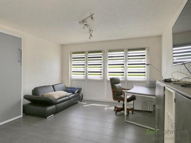 EF1290_M Kassel Stadt: Bettenhausen, kleines möbliertes Apartment mit Balkon, Angebot an Wochenendheimfahrer