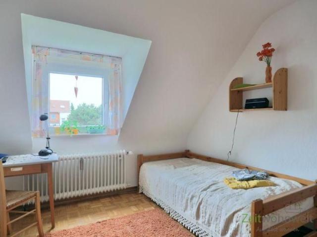EF1295_M Kassel Stadt: Nierderzwehren, preiswertes möbliertes Apartment in einer Anliegerstraße
