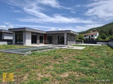 EFOR ÇOK'TAN AKYAKA ŞİRİNKÖY'DE 1500 m ARSA İÇİNDE 3+1 VİLLA