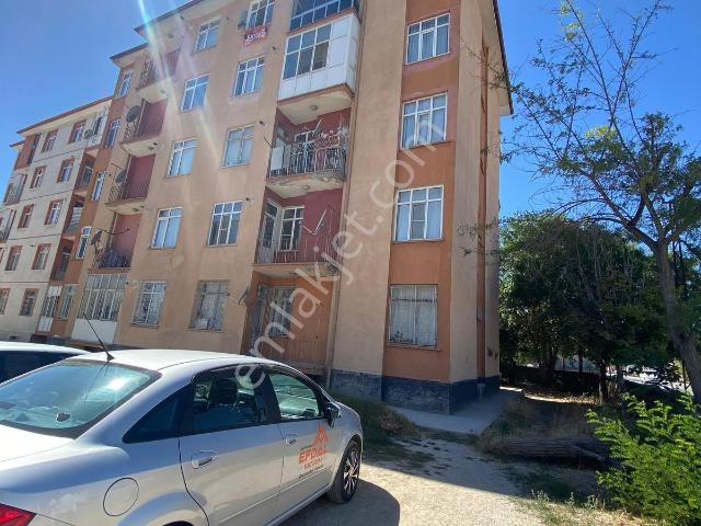 Efdal'den Aydınlıkevler Mah.'de Son Kat Daire
