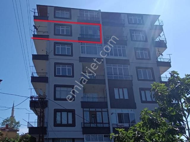 Efe Gayrimenkulden Akçaabatta Kiralık 2+1 Daire