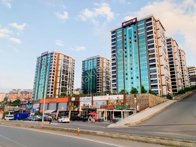 Efe Gayrimenkulden Ak Towers De Satılık Manzaralı 3+1 Daire