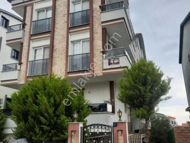 Efeler De Merkezi Konum 3+1 Teraslı, Bakımlı Ve Eşyalı Dubleks