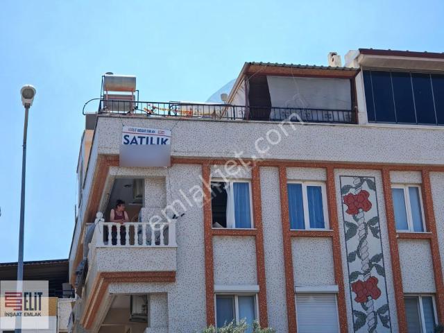 Efeler Sağlık Ocağı Yanında Satılık Dubleks Daire