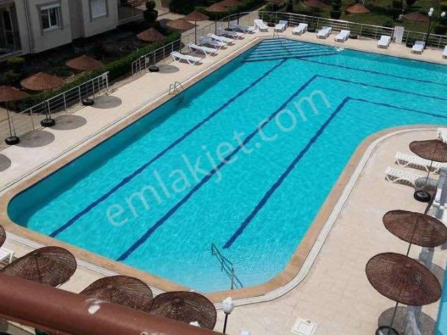 Efelerde Apollo Village Sitesinde 1+1 Eşyalı Daire